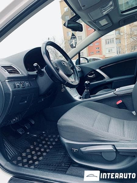 2012 Toyota Avensis — Miniatură 7
