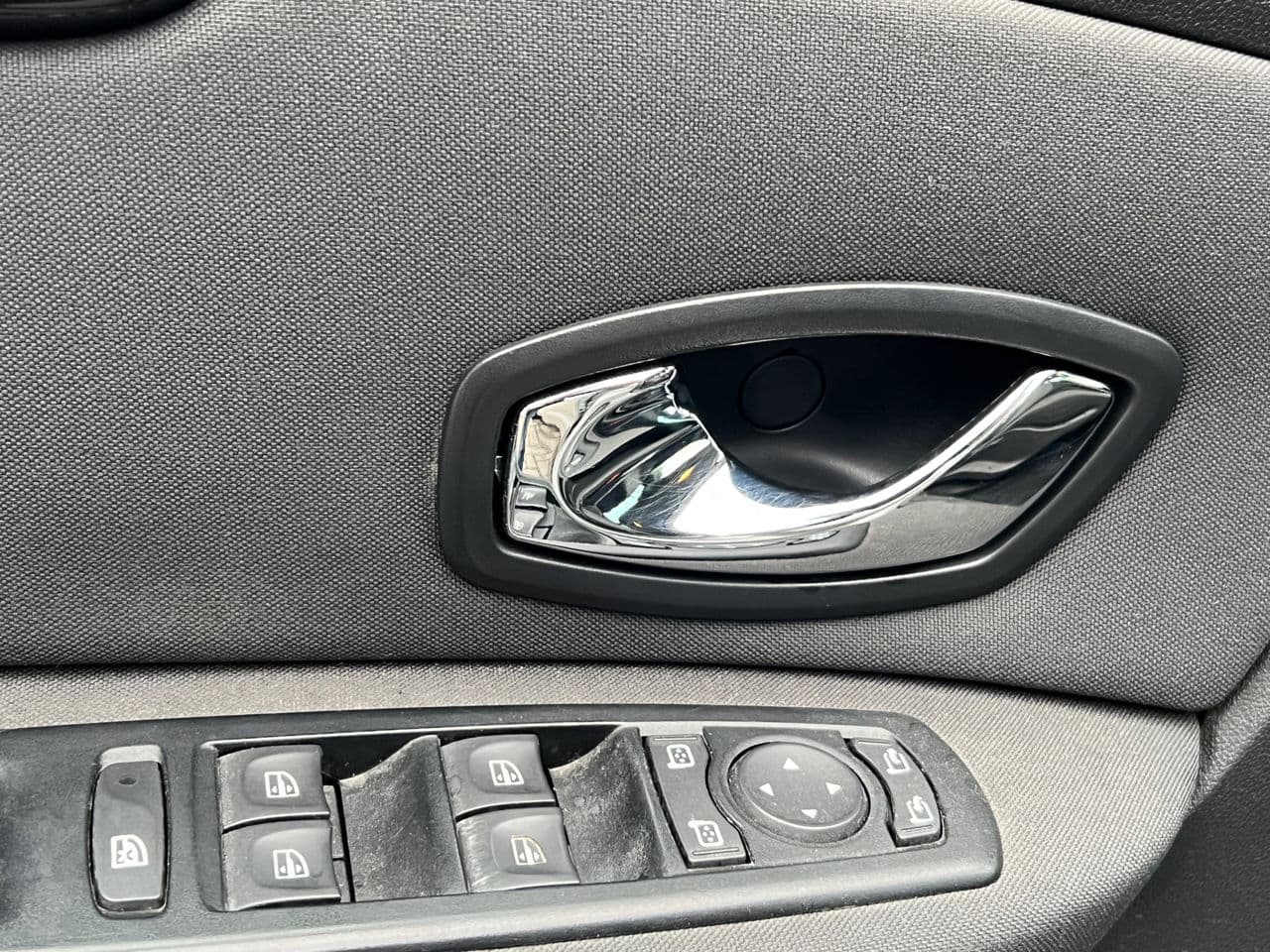 Renault Grand Scenic 2013 — Миниатюра 6