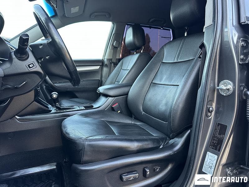 2014 Kia Sorento — Miniatură 5