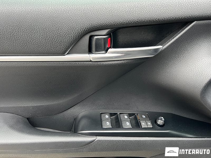 2020 Toyota Camry — Miniatură 8