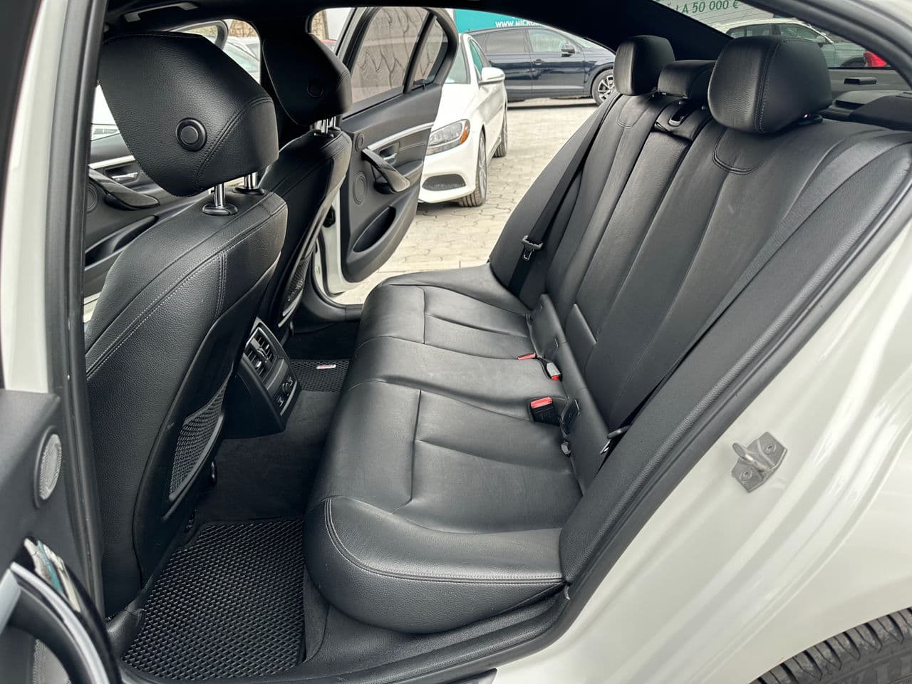 BMW 328 2016 — Миниатюра 18