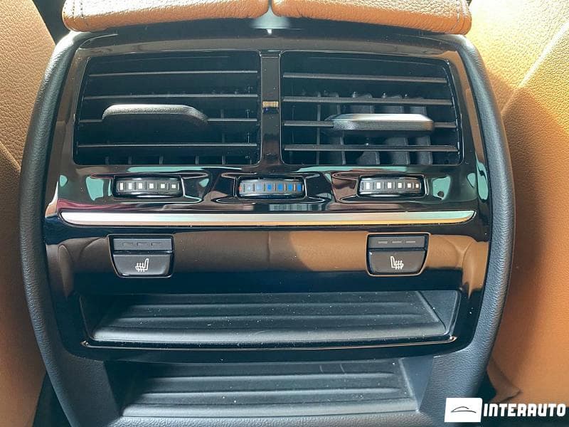 BMW 520 2018 — Миниатюра 19