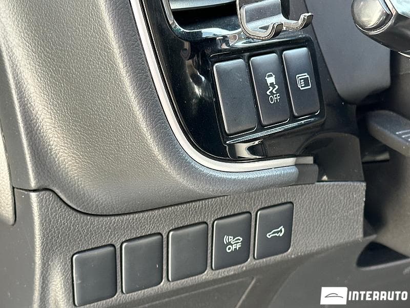 Mitsubishi Outlander 2014 — Миниатюра 14