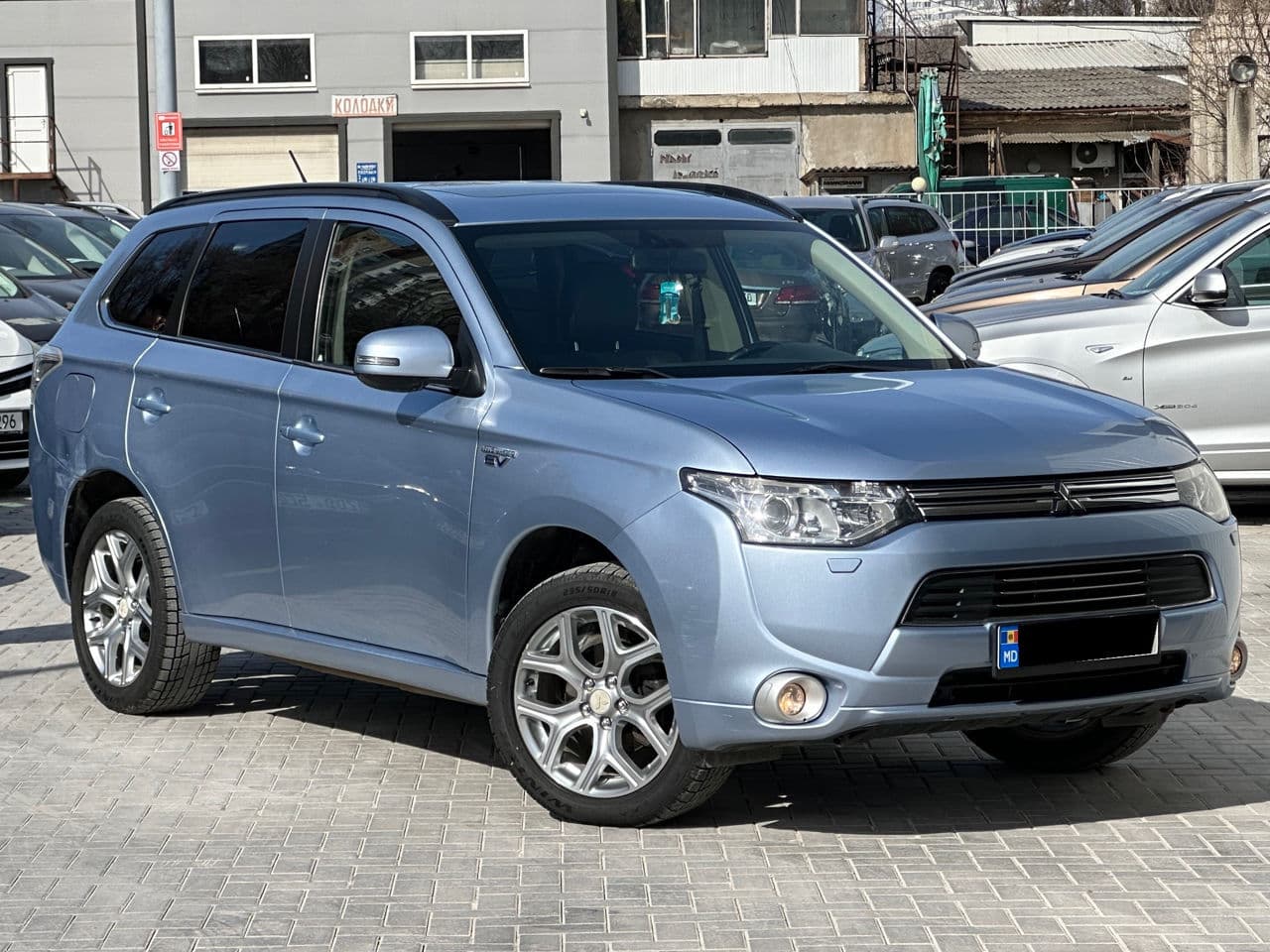 Mitsubishi Outlander 2014 — Миниатюра 3