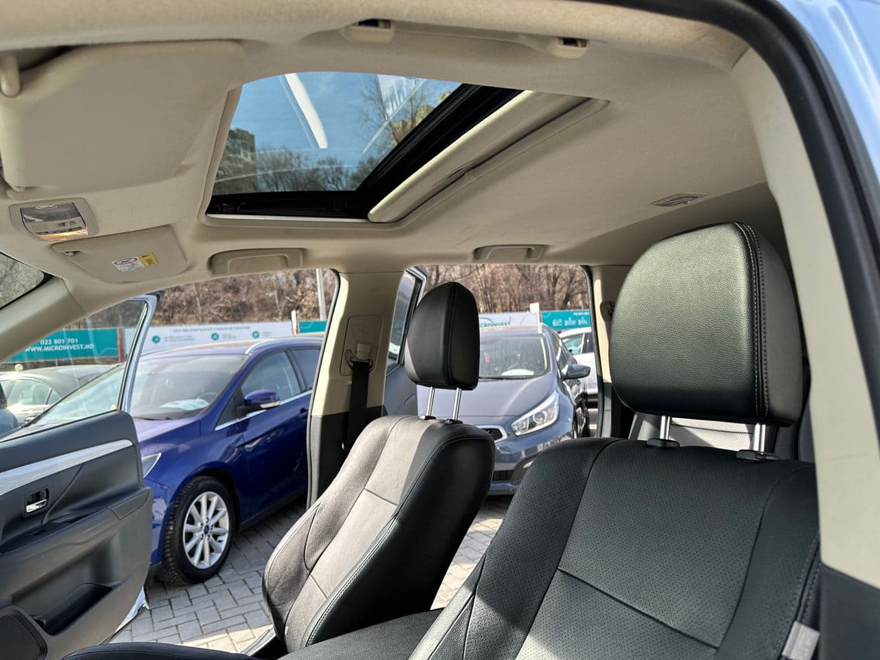 Mitsubishi Outlander 2014 — Миниатюра 15