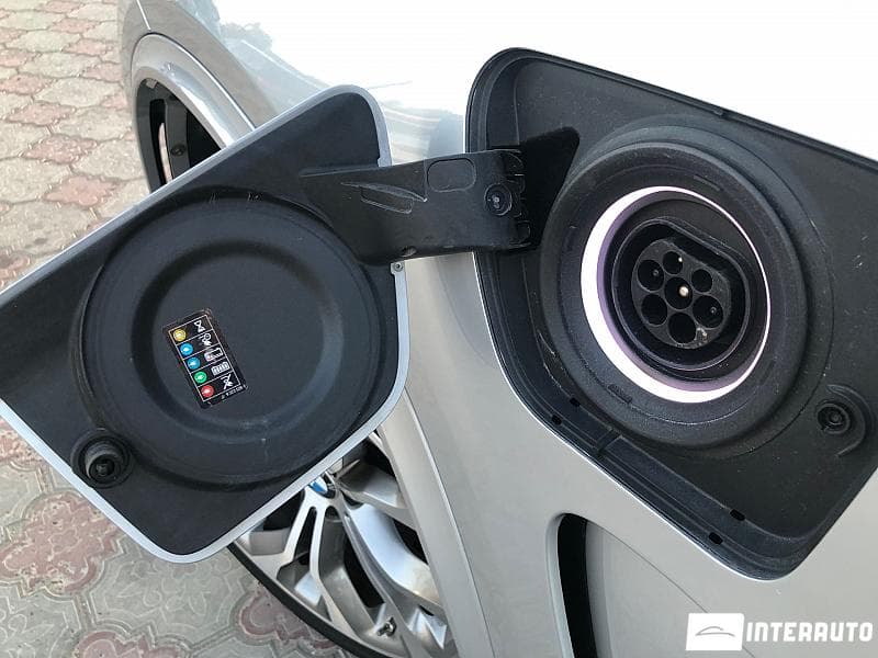 BMW X5 4.0e 2015 — Миниатюра 21