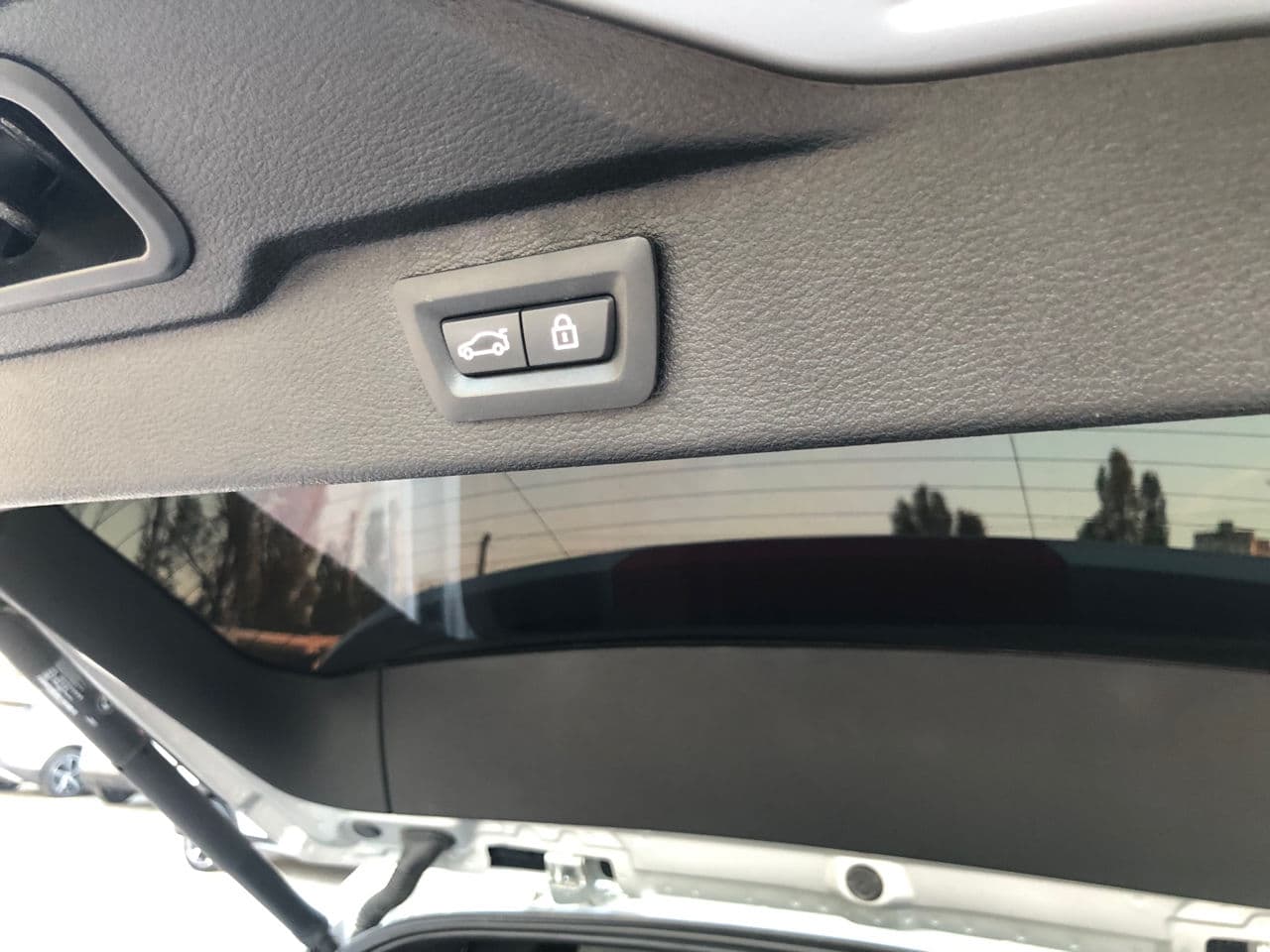 BMW X5 4.0e 2015 — Миниатюра 20