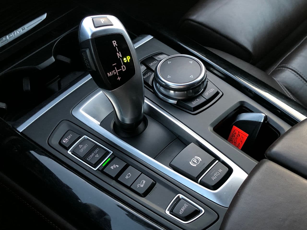 BMW X5 4.0e 2015 — Миниатюра 14