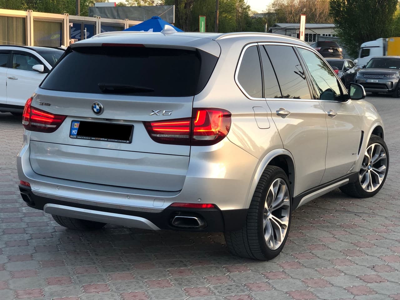 BMW X5 4.0e 2015 — Миниатюра 3
