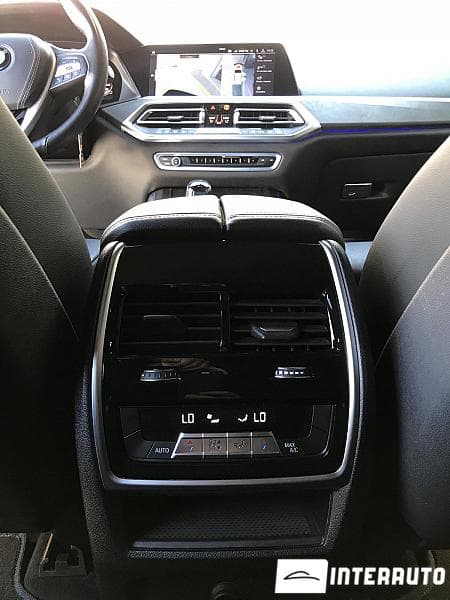 BMW X5 4.0i 2018 — Миниатюра 18