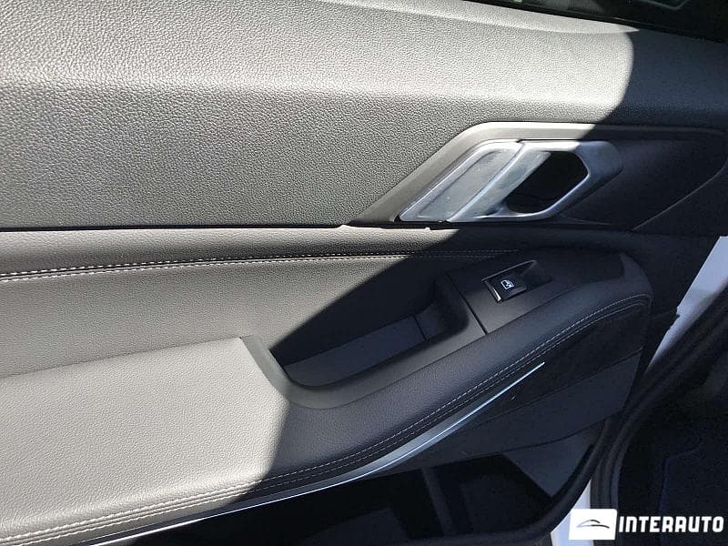 BMW X5 4.0i 2018 — Миниатюра 15