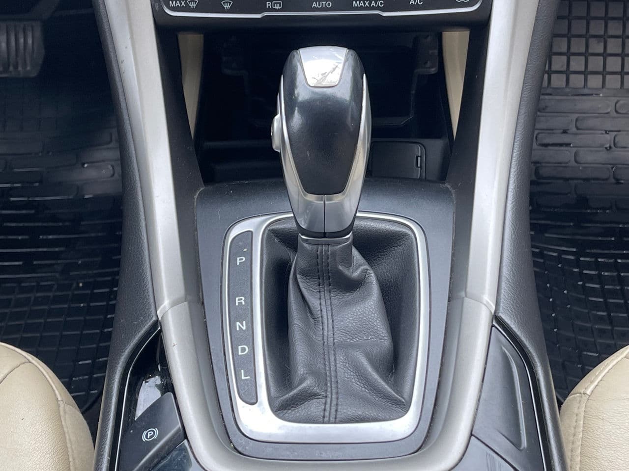 Ford Fusion 2013 — Миниатюра 11