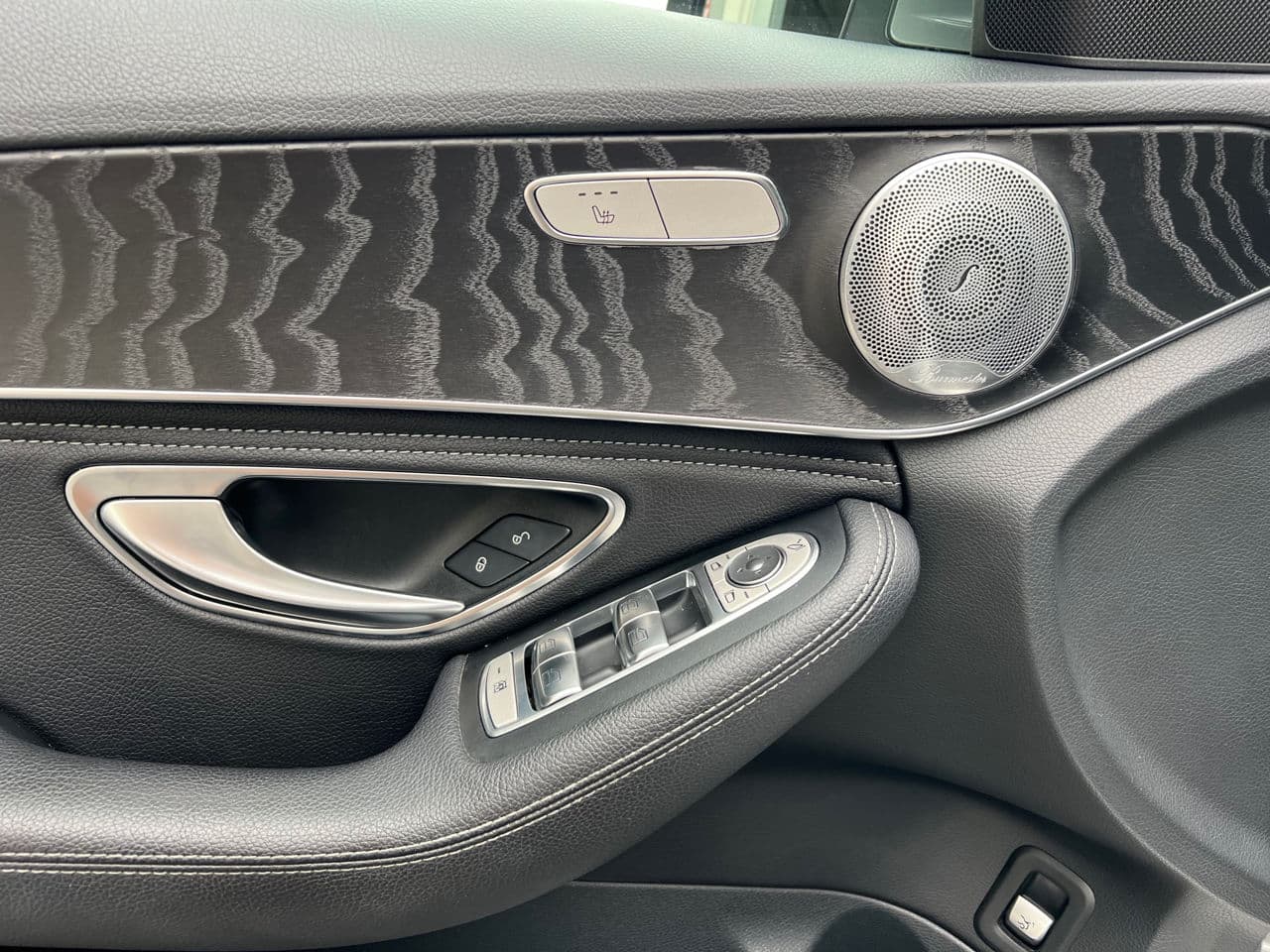 Mercedes C 350e 2015 — Миниатюра 16