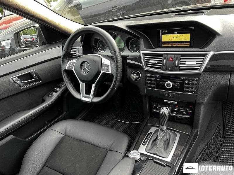 Mercedes E 220 2010 — Миниатюра 6