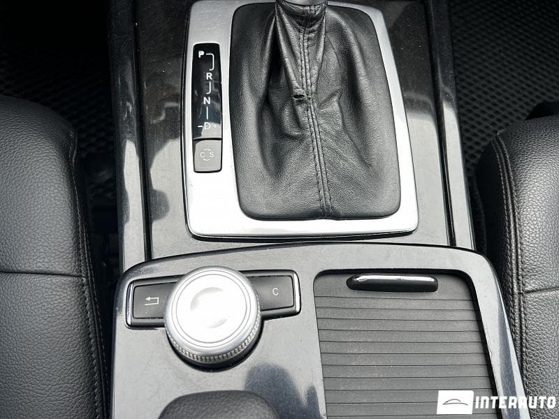 Mercedes E 220 2010 — Миниатюра 14