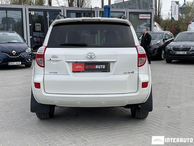 2010 Toyota Rav-4 — Miniatură 5