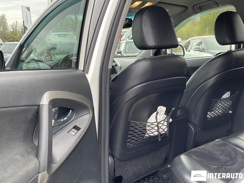 2010 Toyota Rav-4 — Miniatură 22