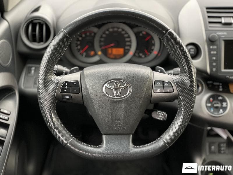 2010 Toyota Rav-4 — Miniatură 11