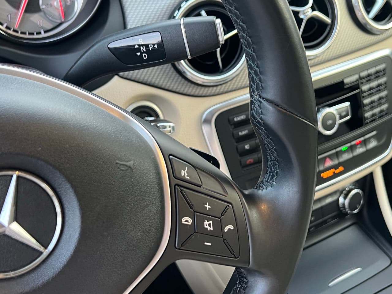 Mercedes GLA 220 2014 — Миниатюра 11