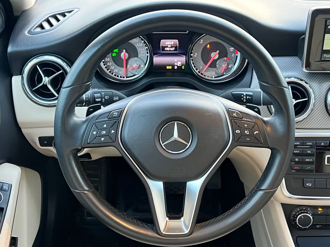 Mercedes GLA 220 2014 — Миниатюра 8