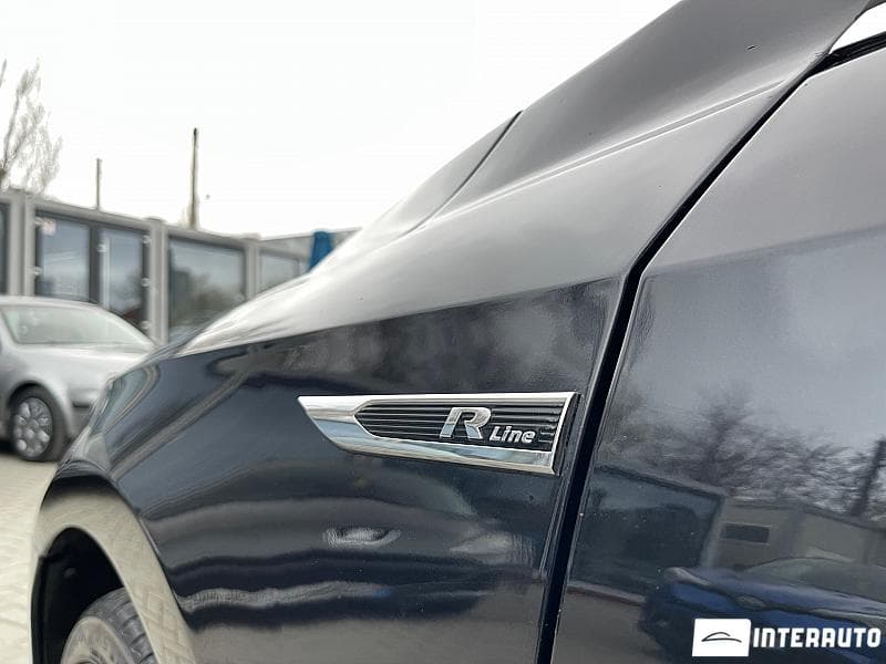2016 Volkswagen Passat — Miniatură 18