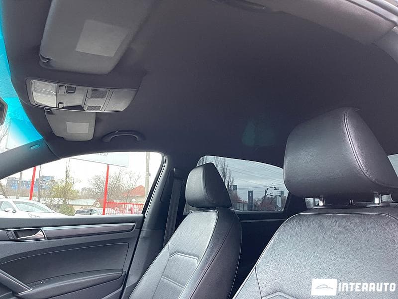 2016 Volkswagen Passat — Miniatură 7