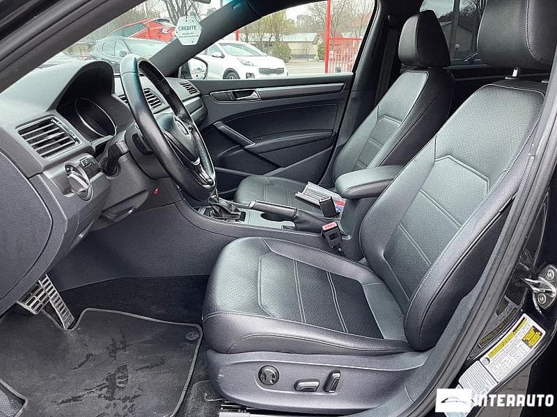 2016 Volkswagen Passat — Miniatură 6