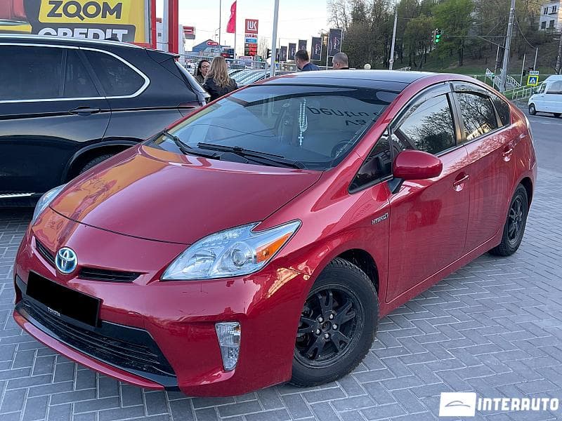 2013 Toyota Prius — Miniatură 2