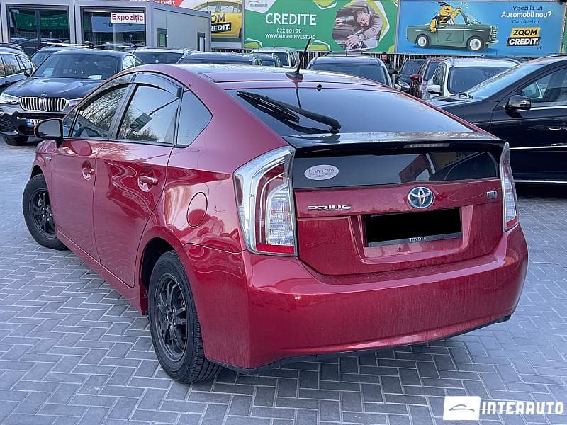 2013 Toyota Prius — Miniatură 3