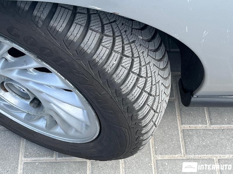 2000 Ford Focus — Miniatură 12