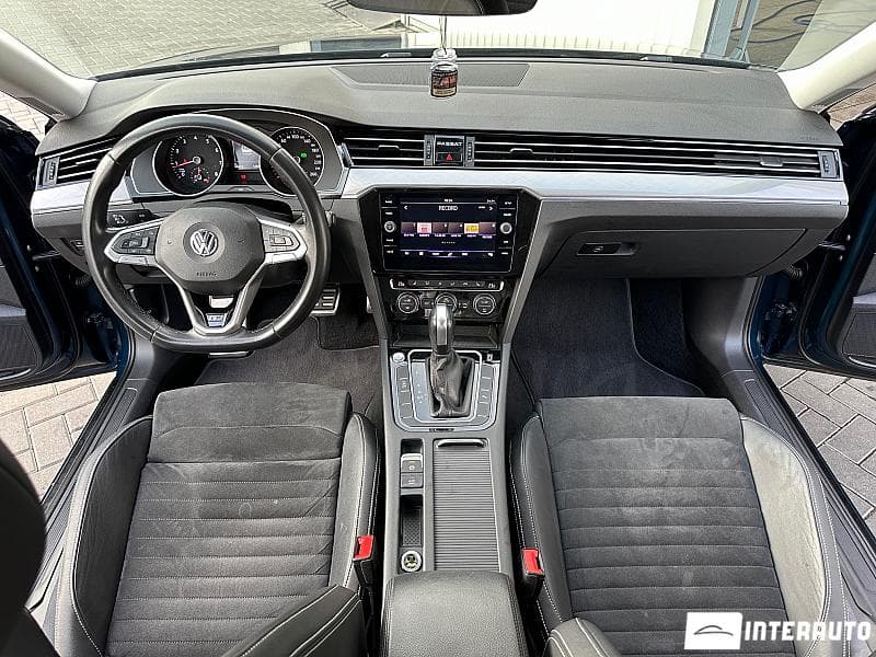 2020 Volkswagen Passat — Miniatură 15