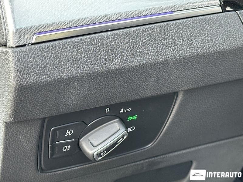 2020 Volkswagen Passat — Miniatură 13