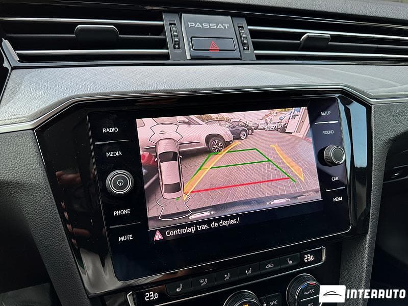 2020 Volkswagen Passat — Miniatură 10