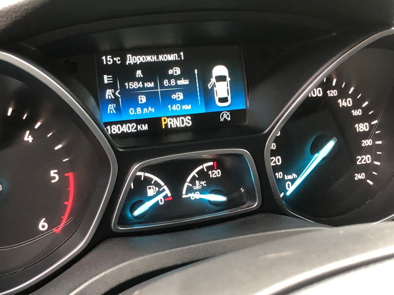 Ford Kuga 2018 — Миниатюра 11