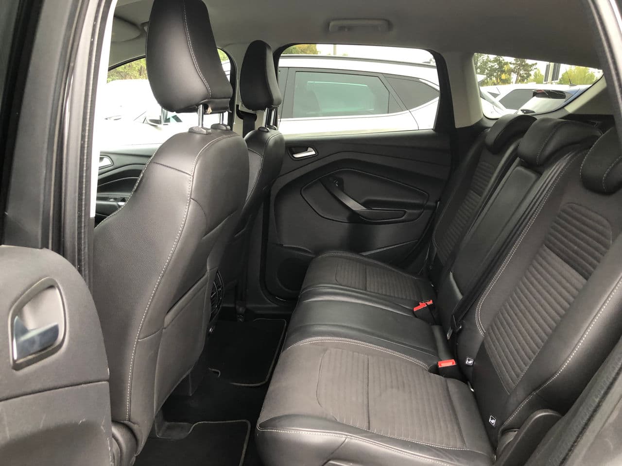 Ford Kuga 2018 — Миниатюра 8