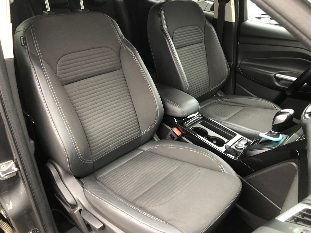 Ford Kuga 2018 — Миниатюра 7