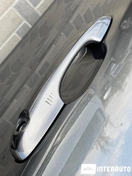 2020 Ford Escape — Miniatură 8