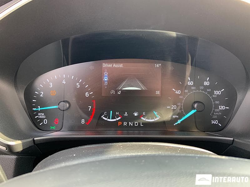 2020 Ford Escape — Miniatură 15