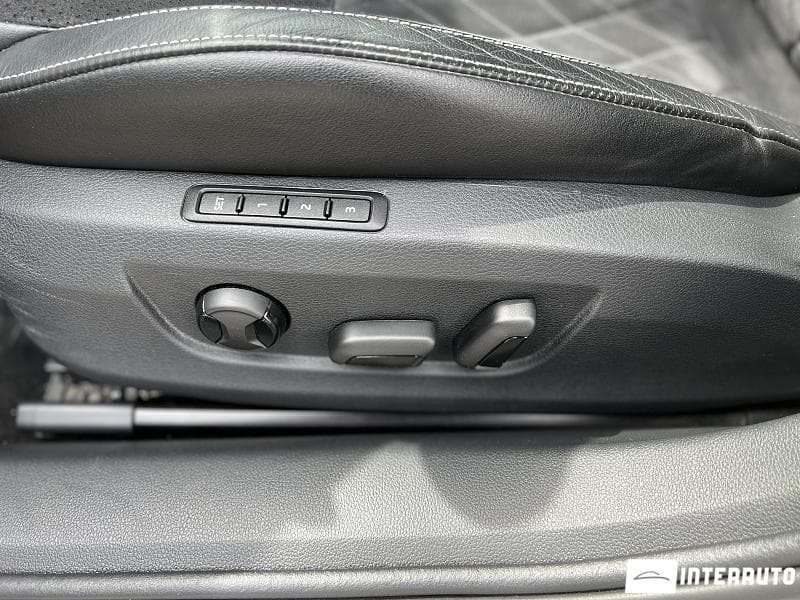 2018 Skoda Superb — Miniatură 15