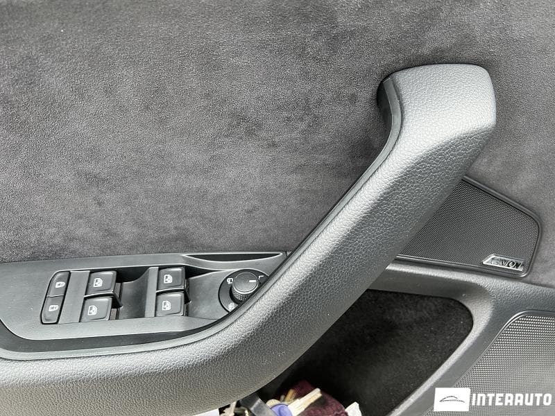 2018 Skoda Superb — Miniatură 17