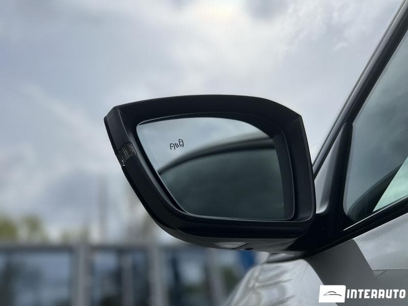 2018 Skoda Superb — Miniatură 23