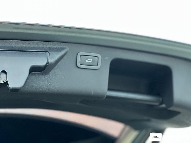 2015 Land Rover Discovery Sport — Miniatură 17