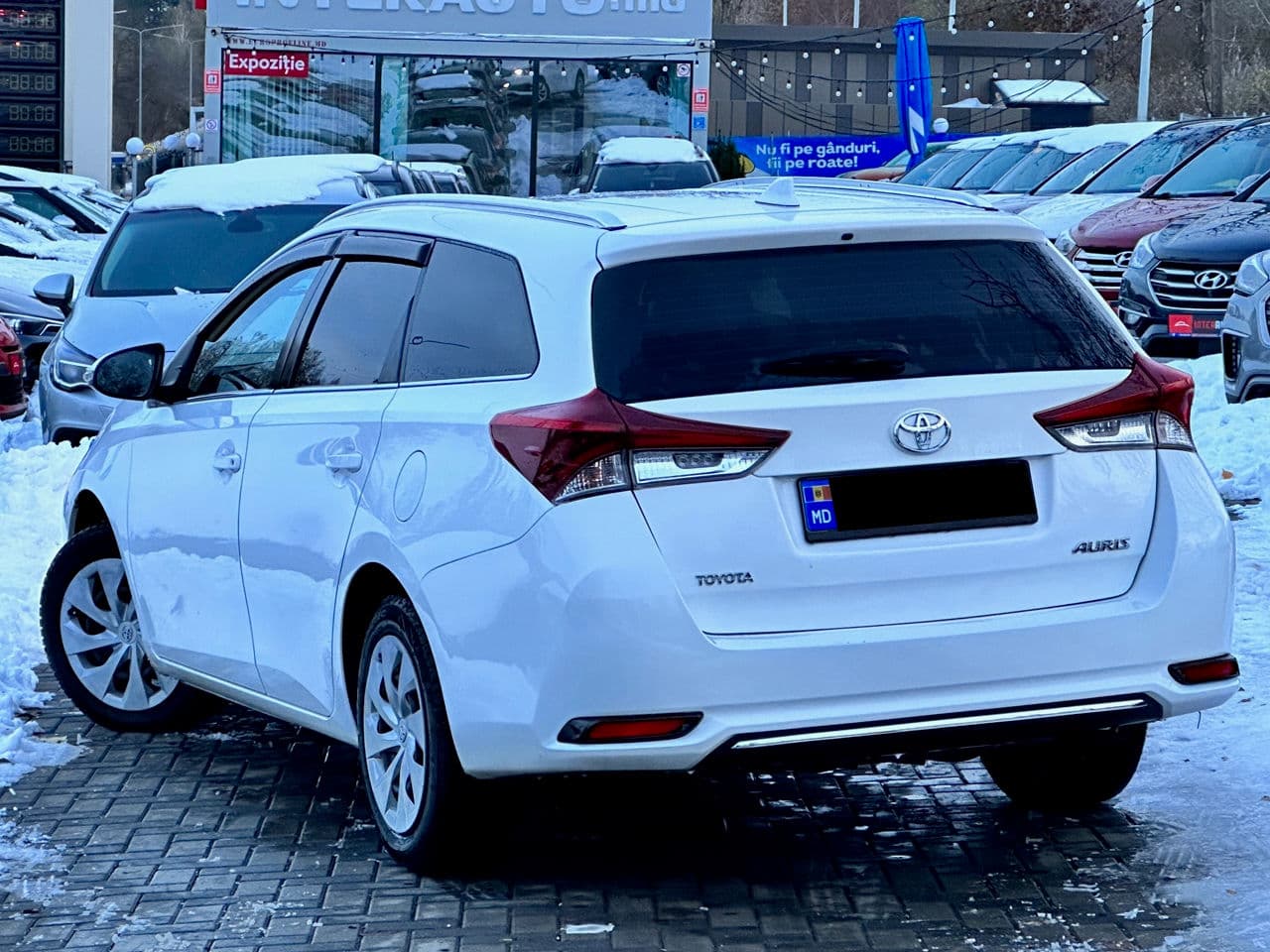 Toyota Auris 2015 — Миниатюра 2