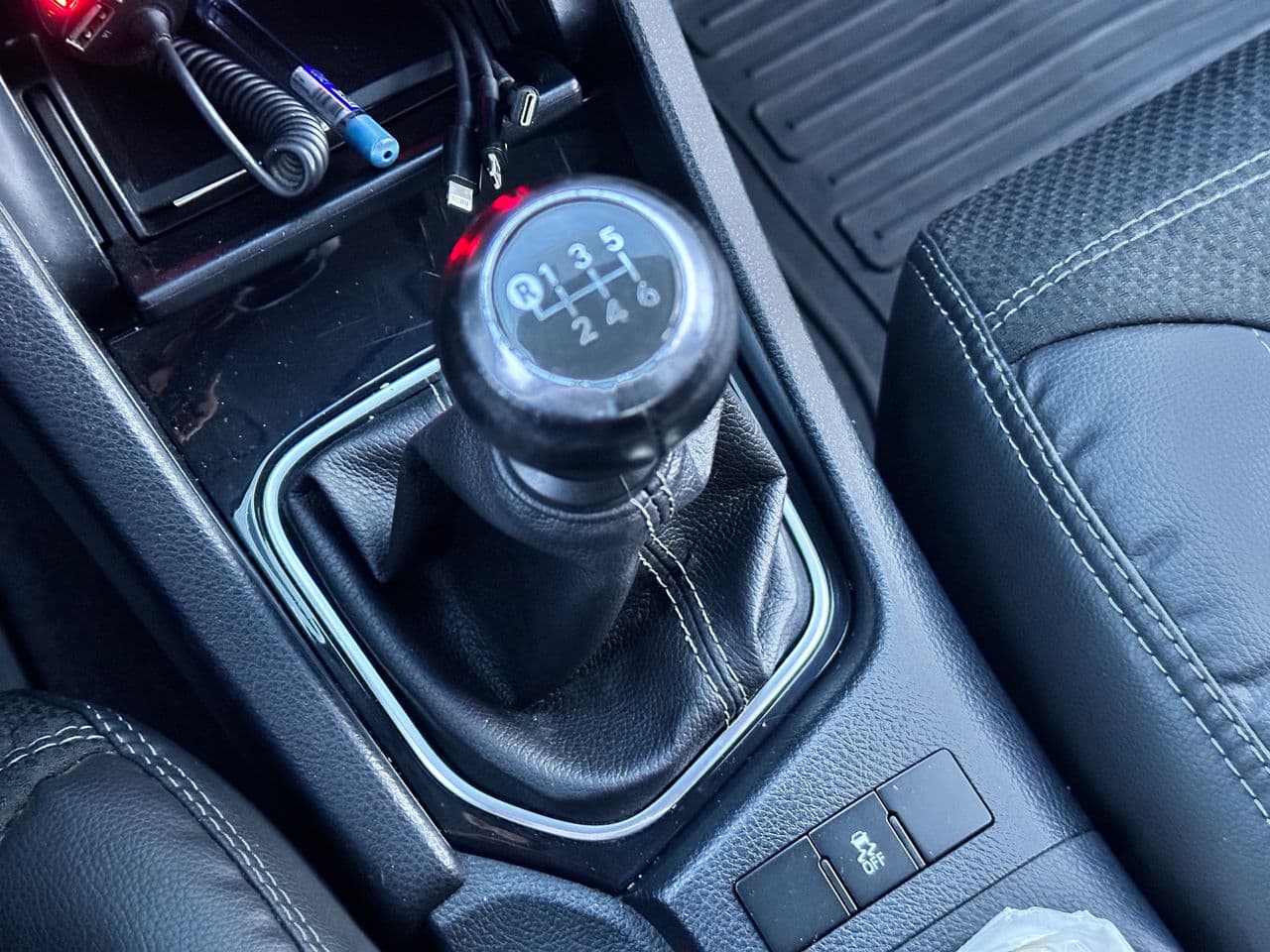 Toyota Auris 2015 — Миниатюра 14