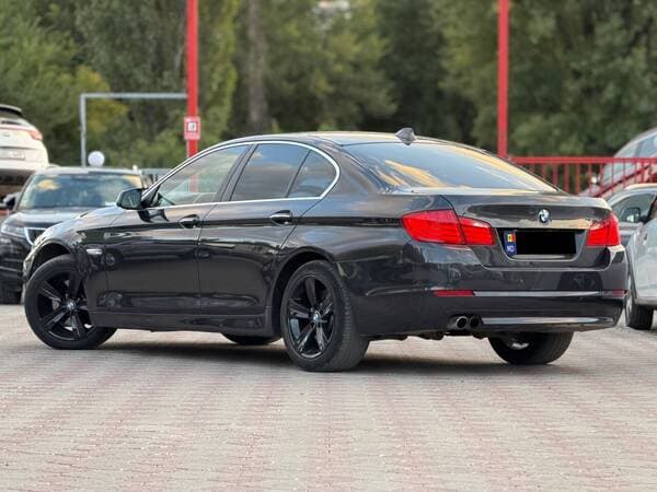 BMW 520 2011 — Миниатюра 4