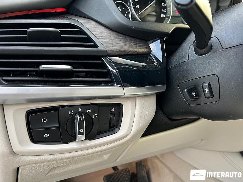 BMW X5 2.5D 2014 — Миниатюра 8