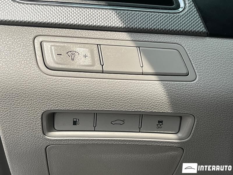 Hyundai Sonata 2015 — Миниатюра 12
