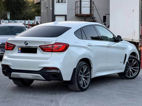 BMW X6 3.0D 2017 — Миниатюра 3