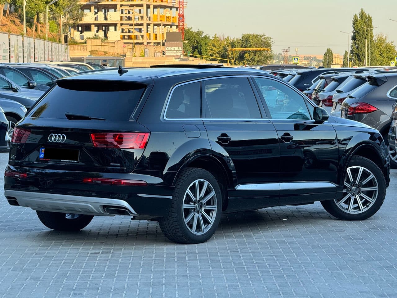 Audi Q7 2018 — Миниатюра 3