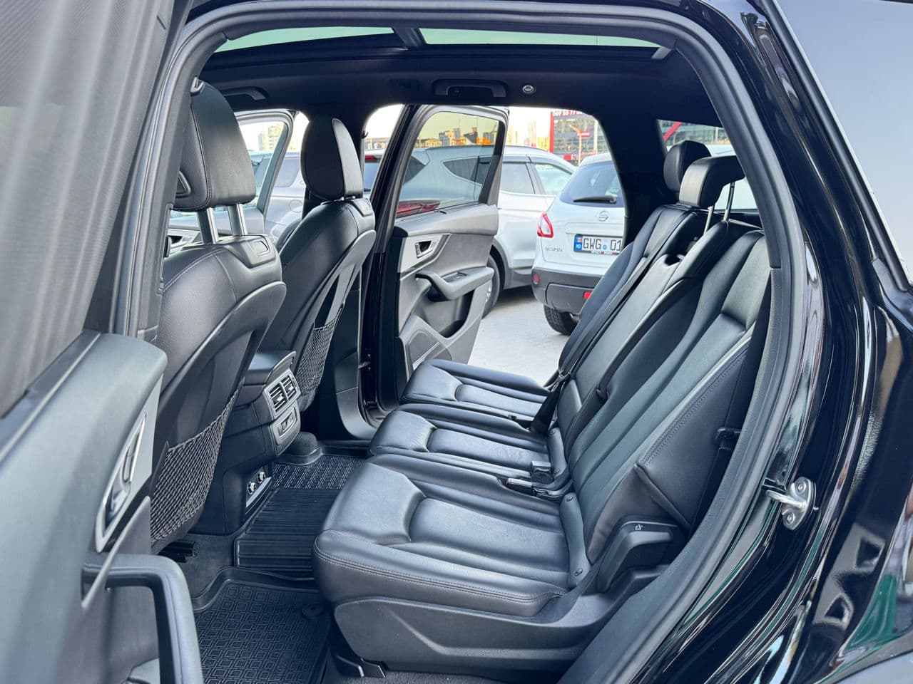 Audi Q7 2018 — Миниатюра 12